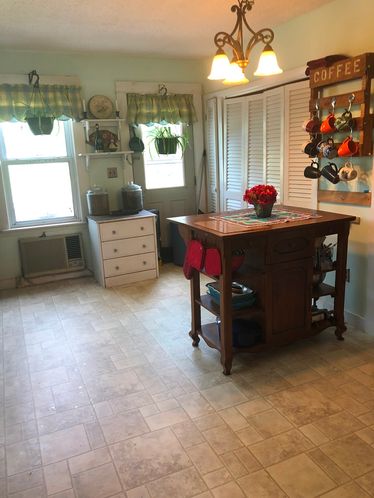 395 Canaan Rd, Skowhegan, ME 04976